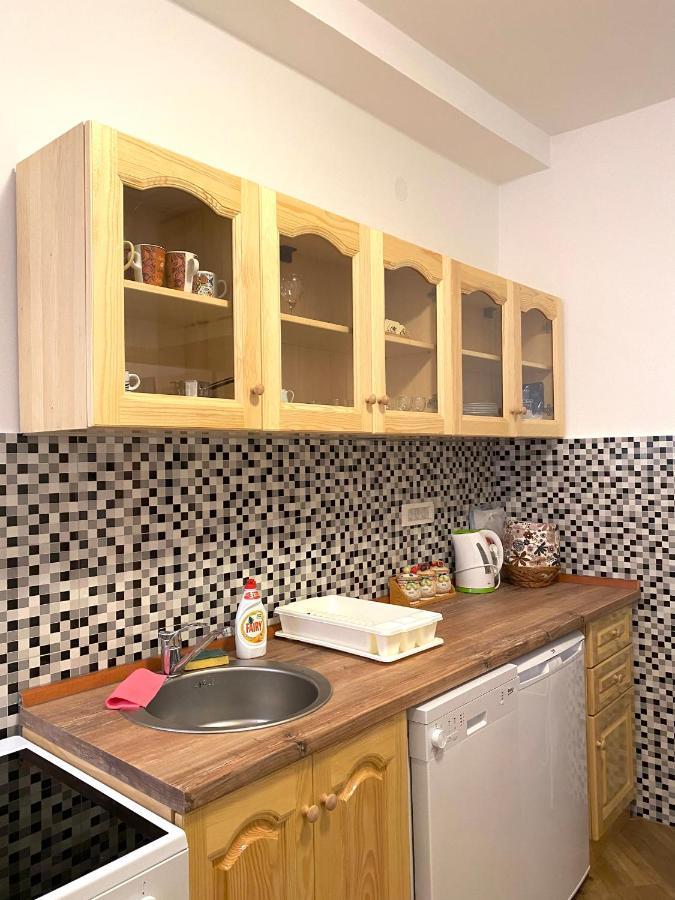 Apartment Njegos Пераст Екстер'єр фото
