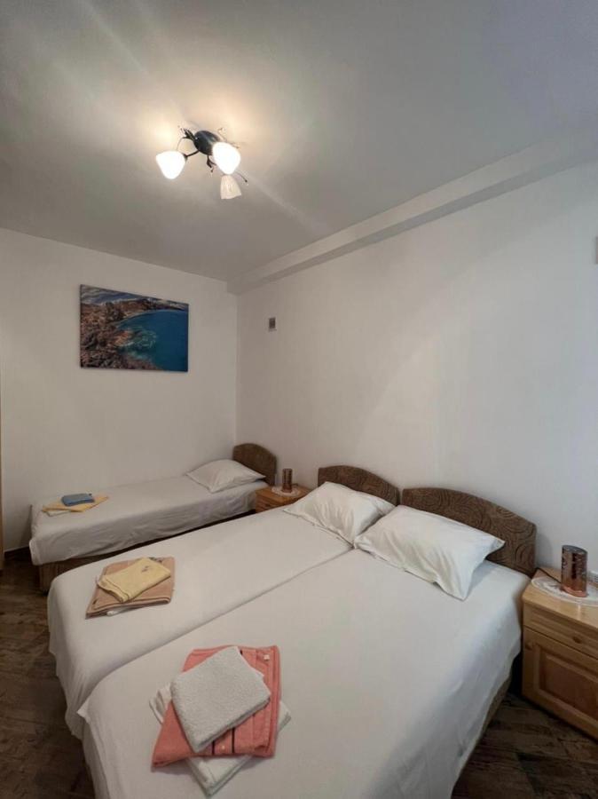 Apartment Njegos Пераст Екстер'єр фото