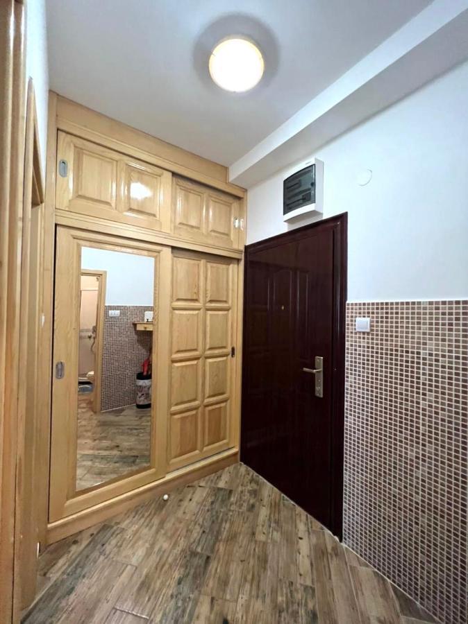 Apartment Njegos Пераст Екстер'єр фото